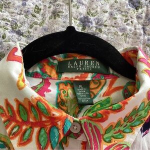 Ralph Lauren Multicolor Shirt. Size Petite Large.   B6